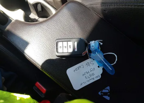 2016 Acura Ilx 2.4L/Acurawatch Plus Package из США, поврежденный, VIN 19UDE2F30GA020593